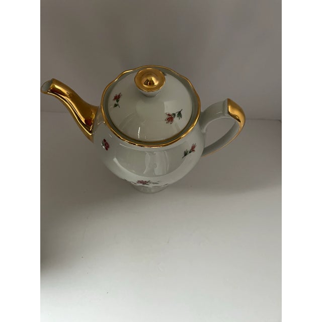 Limoges, France Vintage Limoges Gold Handled Porcelain Teapot With Lid Adorned With Flower Vines and Beautiful Peacock For Sale - Image 4 of 9