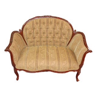 Late 20th Century Mahogany Louis XV French Style Tufted Loveseat Sofa Settee For Sale