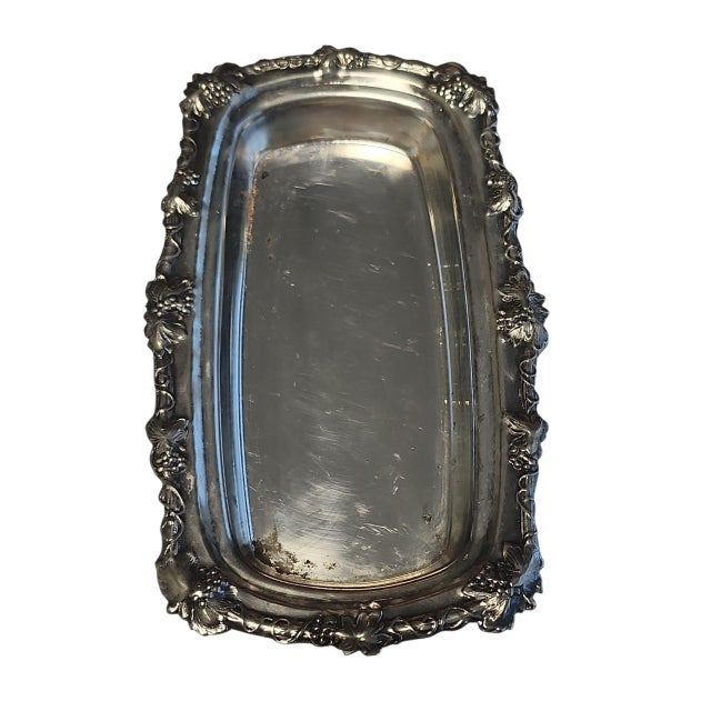 1930s Edwardian English Silverplate and Glass Lidded Butter Dish For Sale In Atlanta - Image 6 of 11