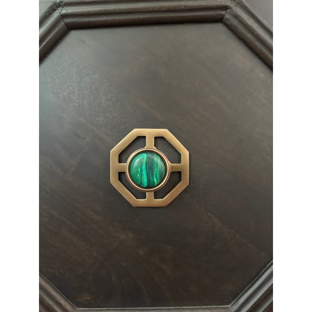 2020s Modern Matter Set: Lane 1.40" Custom Knob - Antique Brass - Gemstone: Malachite & 3" Backplate in Antique Brass For Sale - Image 5 of 8