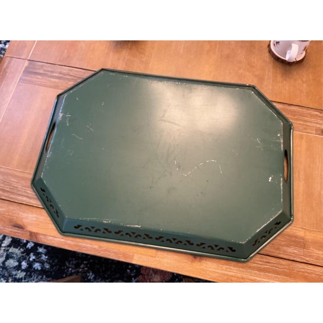 Vintage Hand-Painted Floral & Botanical Tôleware Octagonal Serving Tray With Reticulated Gallery For Sale - Image 4 of 7