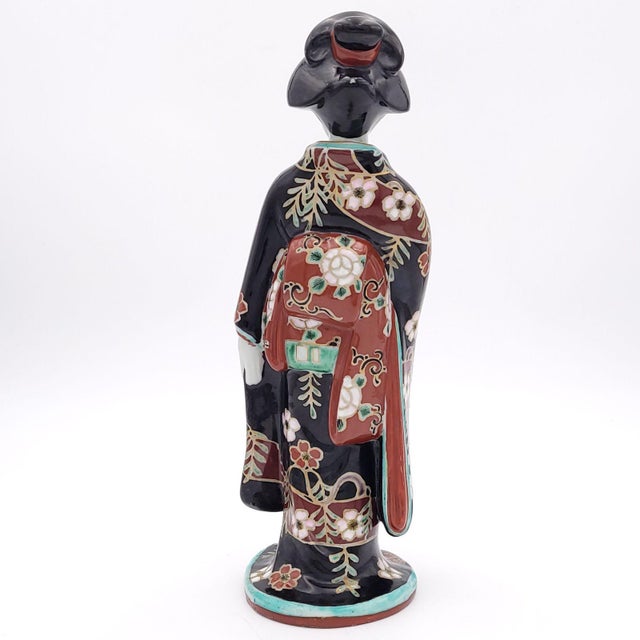 Ceramic Japanese Porcelain Imari Courtesan With Dove, Late 19th Century Circa 1880 For Sale - Image 7 of 13