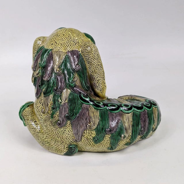 Chinese Pair of Late 19th Century Porcelain Chinese Foo Dog Figurines For Sale - Image 3 of 13