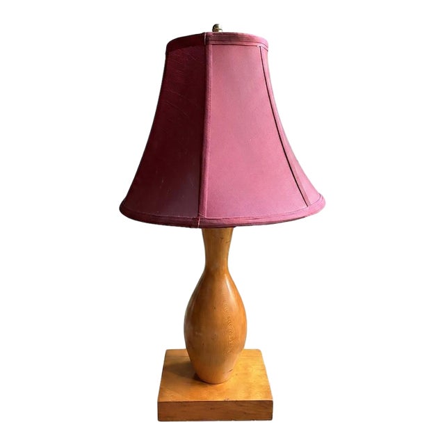 Vintage Late 20th Century Dale Tiffany Bowling Pin Table Lamp on Pedestal Base For Sale