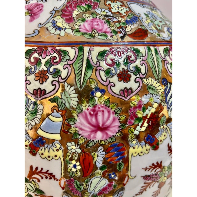 Chinese 1940’s Vintage Tall Famille Rose Chinese Porcelain Decorative Baluster Vase For Sale - Image 3 of 11