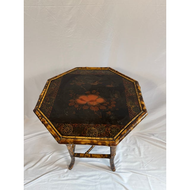 1900 - 1909 Antique English Bamboo Lacquered Octagonal Table | Aesthetic Movement Chinoiserie | Japanned Top, 28in Tall For Sale - Image 5 of 17