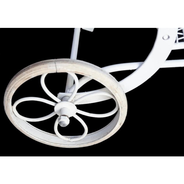 Attributed MCM Russell Woodard Iron Chaise Lounge For Sale In Los Angeles - Image 6 of 8