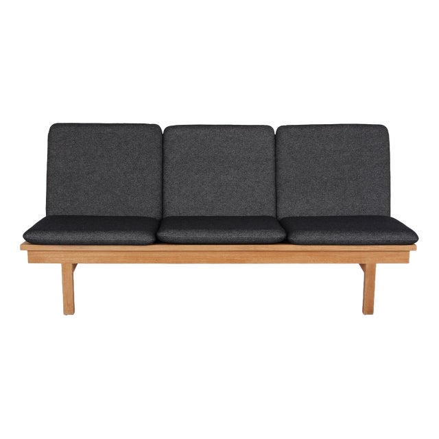 Sofa by Børge Mogensen for Fredericia, 1967 For Sale