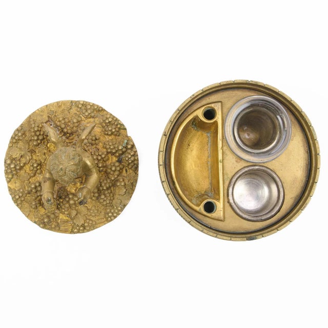 Antique Early 19th Century French Empire Bronze Inkwell in the Form of a Putto Making Wine in a Barrel of Grapes For Sale In New York - Image 6 of 9