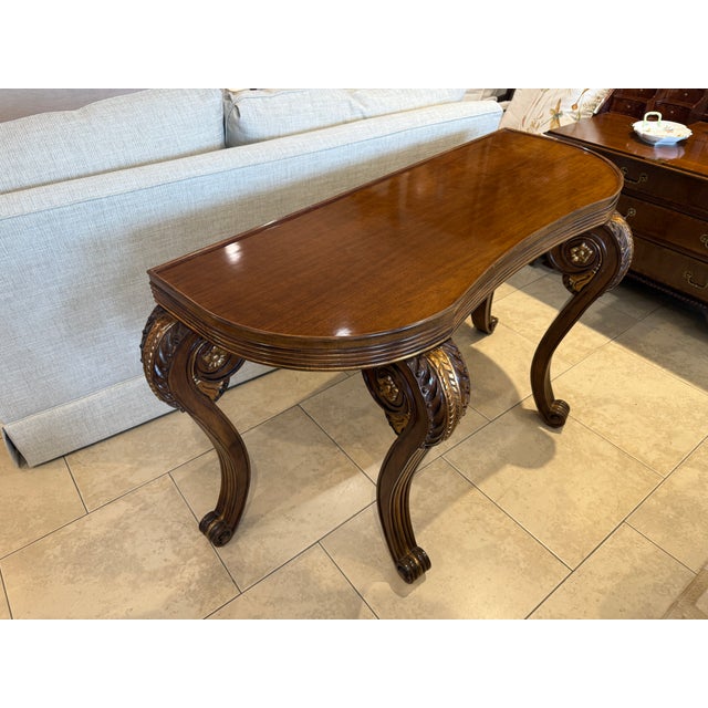 Hollywood Regency Mahogany and Gilt Chatsworth Console Table Attributed to Dessin Fournir For Sale - Image 3 of 16