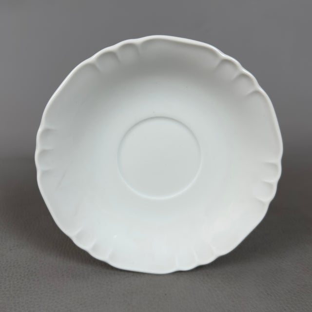 White Porcelain Tea Set for Ten People by Richard Ginori, 1940s, Set of 23 For Sale - Image 6 of 11