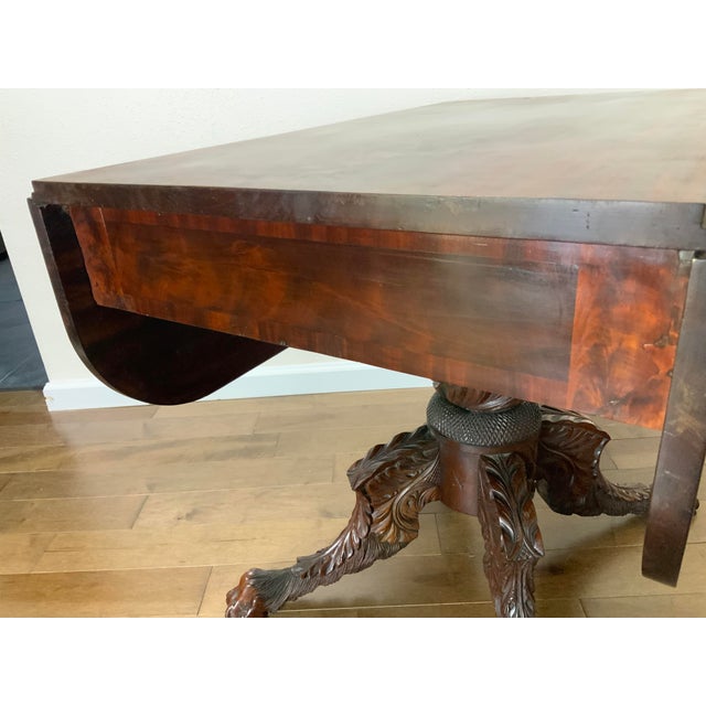 Traditional Early 19th Century Federal Hairy Paw Carved Breakfast Table For Sale - Image 3 of 13