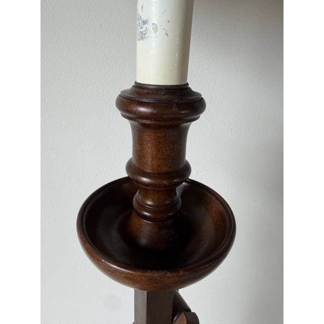 Vintage Adjustable Ratchet Wood Floor Lamp With Tiffany-Style Stained Glass Shade For Sale - Image 9 of 12