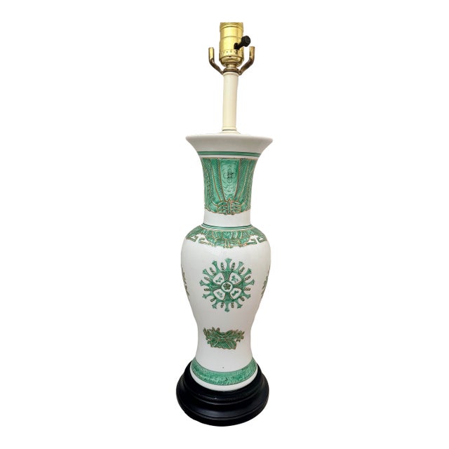 Vintage Chinoiserie Famille Verte Green and White Hand Painted Porcelain Baluster Vase Table Lamp on a Black Wood Base For Sale