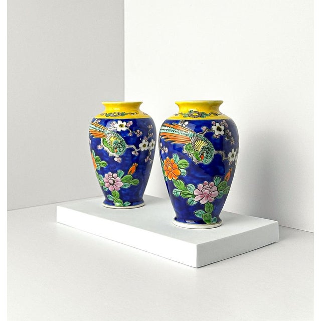 Japanese Chinoiserie Style Blue and Yellow Porcelain Bud Vases, 1960s, Set of 2 For Sale - Image 6 of 8