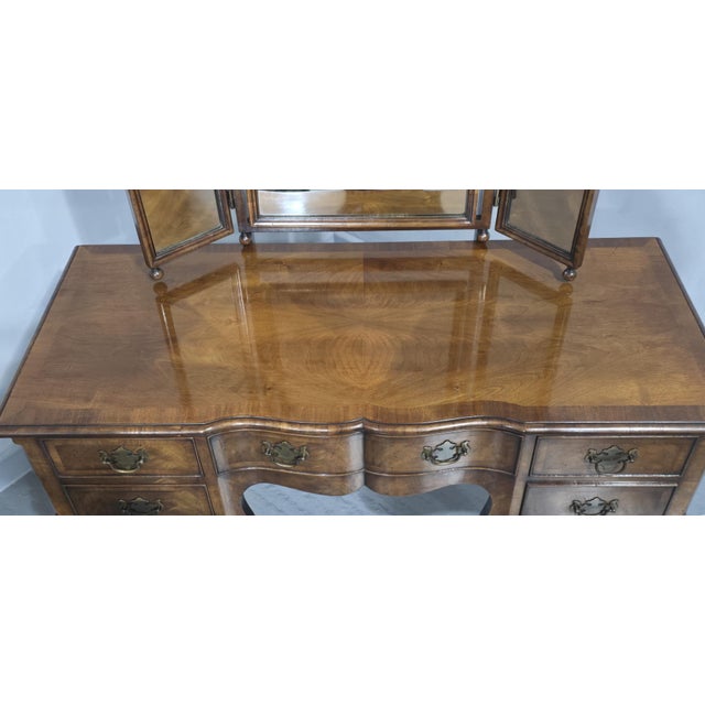Queen Anne Dressing Table, 1920s For Sale - Image 11 of 16
