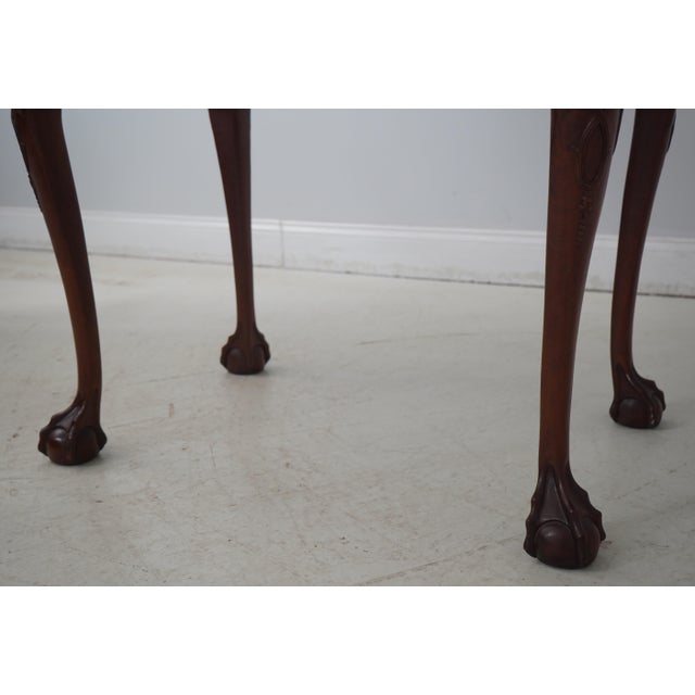 High Quality Ball & Claw Chippendale Mahogany Lamp or Tea Table For Sale In Philadelphia - Image 6 of 12