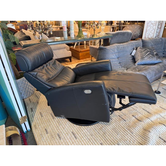 Contemporary Fjords Power Swivel Recliner For Sale - Image 3 of 12