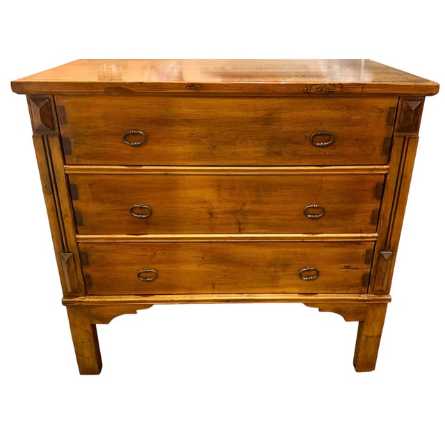 18th C Style Primitive Pine Chest of Drawers W Exposed Dovetail Grooves