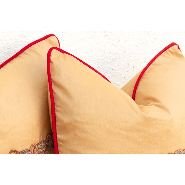 Pair of Tara Zardozi-Embroidered Silk Pillow Covers For Sale - Image 4 of 9