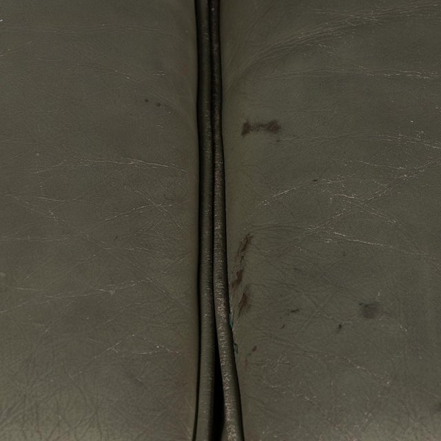 Vintage English Chesterfield Sofa in Olive Green Leather, 1980 For Sale - Image 12 of 18