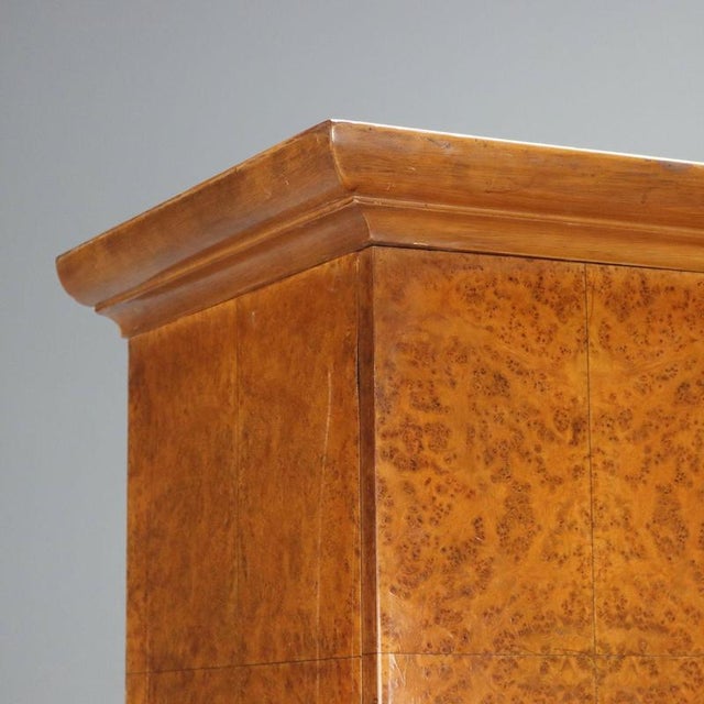 Art Deco Display Cabinet Veneered in Maple Burl For Sale - Image 4 of 16