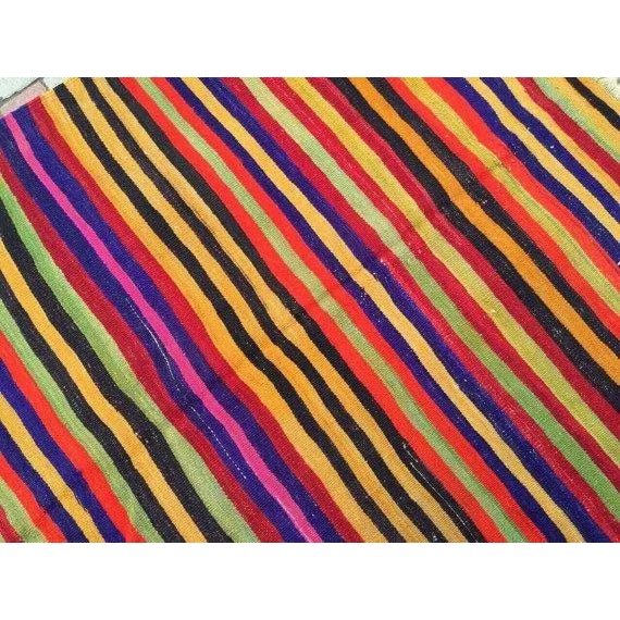 1970s Vintage Handwoven Turkish Kilim Rug - 4'4" X 8', 07 For Sale - Image 5 of 6