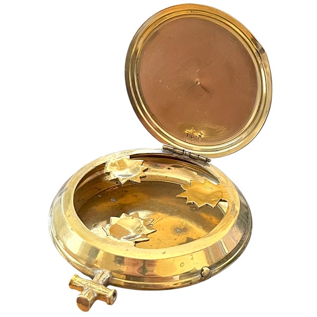 Vintage Mid-Century Brass Covered Ashtray With Sunburst Cigarette Rests & Cross Handle For Sale In Jacksonville, FL - Image 6 of 8