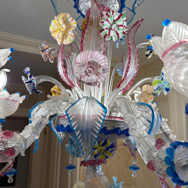 Exceptional hand-crafted Murano glass chandelier commissioned directly from Murano, Venice, Italy. Custom-made artisan...