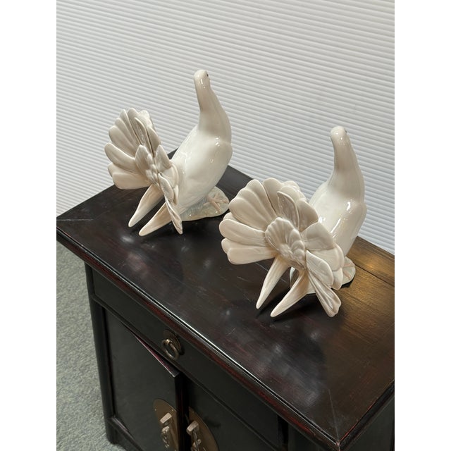 Lladró Paloma Grande Porcelain Figurines, Pair For Sale - Image 11 of 12