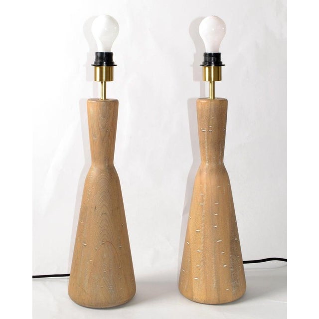 Vintage Natural Tapered Solid Wood Brass Table Lamps Mid-Century Modern, Pair For Sale - Image 10 of 18