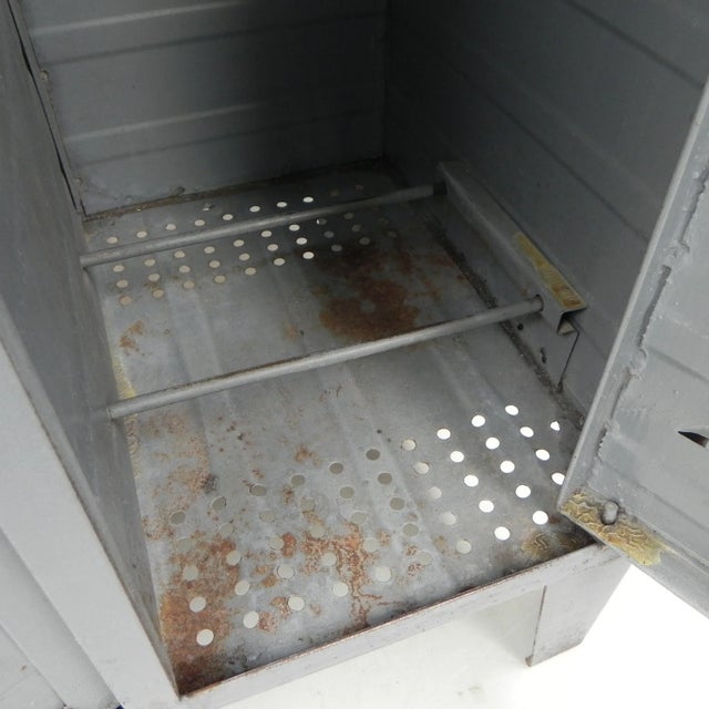 1950s Industrial Steel Locker With 3 Doors For Sale - Image 5 of 18