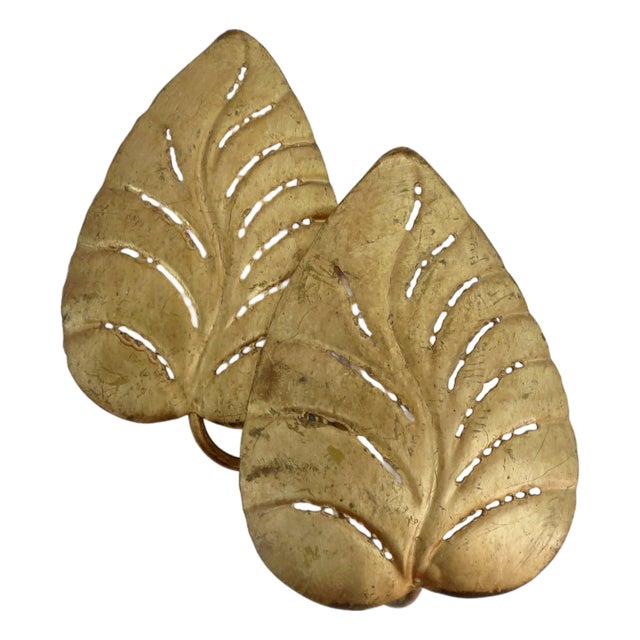 Gold Leaf Wall Sconce in Gold-Tone Metal, 1970s For Sale
