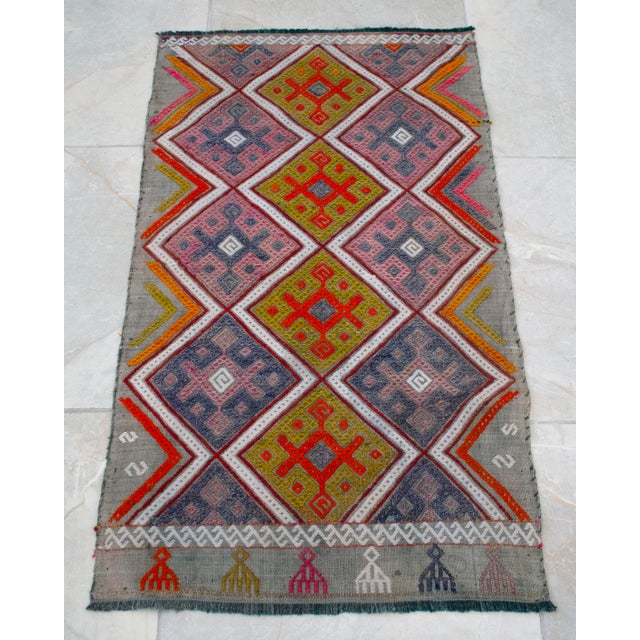 1950s Hand-Made Braided Turkish Small Rug Cicim Kilim Wool Doormat Accent Rug For Sale - Image 5 of 13