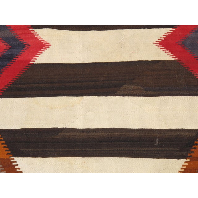 Late 19th Century Third Phase Navajo Chiefs Blanket C. 1890 Handmade Native America Textile Square For Sale - Image 5 of 18