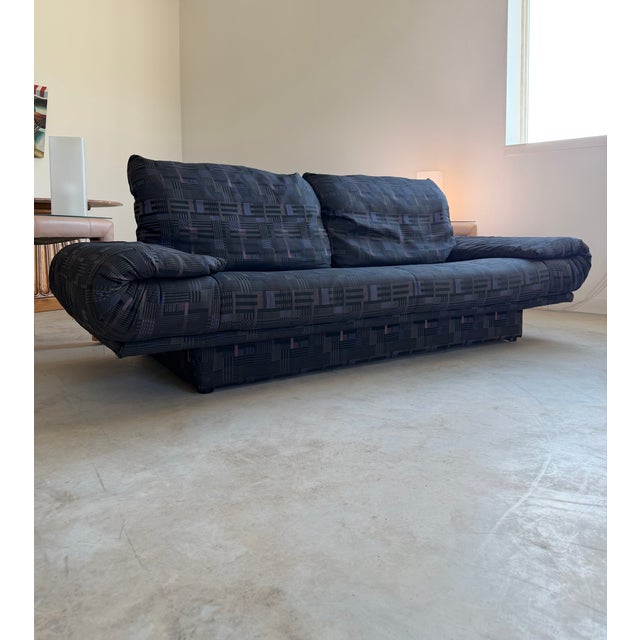 Rolf Benz Rolf Benz Postmodern Plinth Base Sofa Couch (Germany) Late 1970s Charcoal Gray For Sale - Image 4 of 17