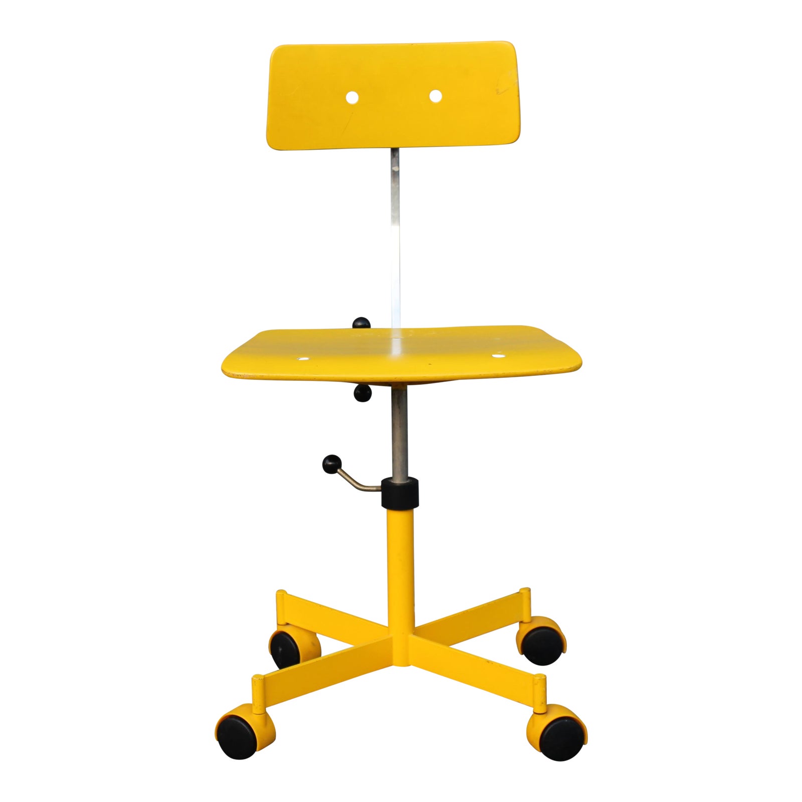 Yellow chair desk clearance