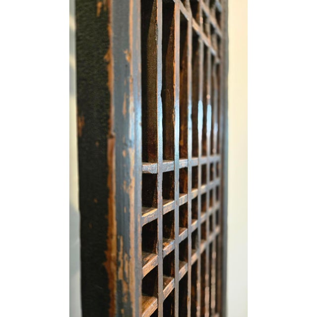 Early 20th Century Chinese Antique Six - Panel Wooden Screen For Sale - Image 5 of 10