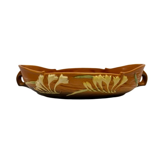 Mid-Century Modern Vintage Roseville Pottery Brown Freesia Console Dish Bowl #469-14. For Sale - Image 3 of 9