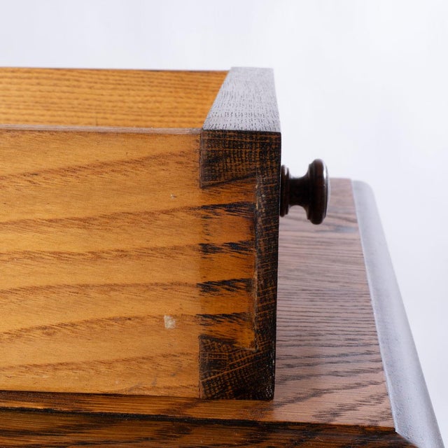 1920s Wallace Nutting Oak Stand For Sale - Image 6 of 12