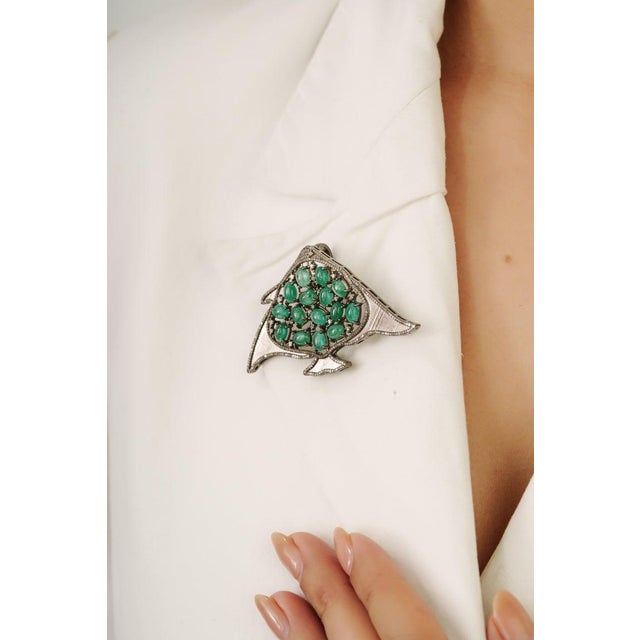 Vintage Style Emerald & Diamond Manta Ray Brooch Pendant in Solid Sterling Silver For Sale - Image 6 of 13