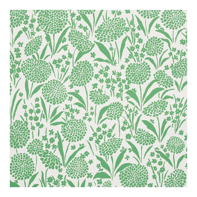 Sample - Schumacher Chrysanthemum Wallpaper in Green For Sale