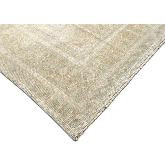 Traditional 1960s Turkish Oushak Rug For Sale - Image 3 of 6
