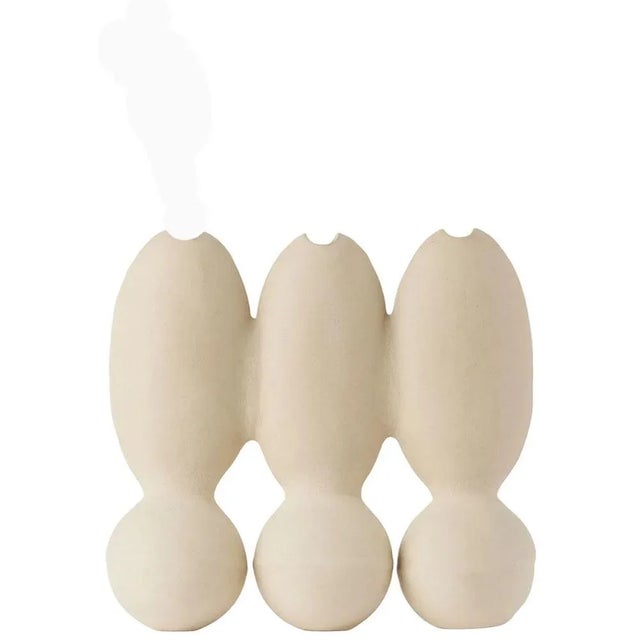 Contemporary Itera White Triple Vase by Ia Kutateladze For Sale - Image 3 of 3