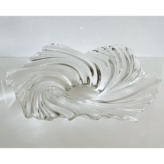 Vintage Mikasa Belle Epoque Swirl Crystal Low Bowl For Sale In New York - Image 6 of 8