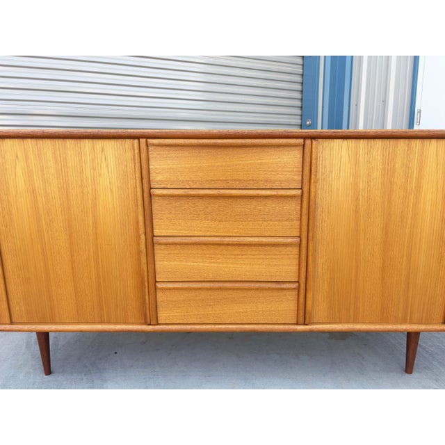 1960s Mid Century Walnut Credenza by Bakers Bro For Sale - Image 4 of 12