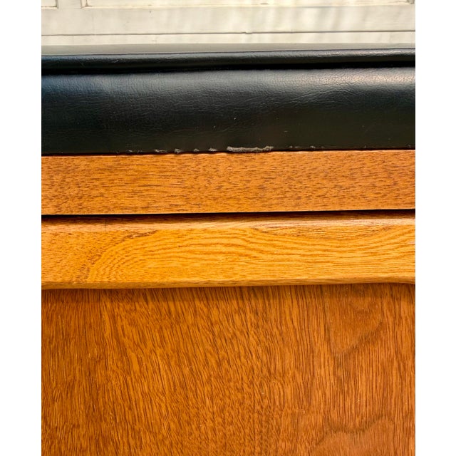 1960s Lane Mid-Century Oak Cedar Chest Storage Bench With Black Upholstery For Sale - Image 9 of 18