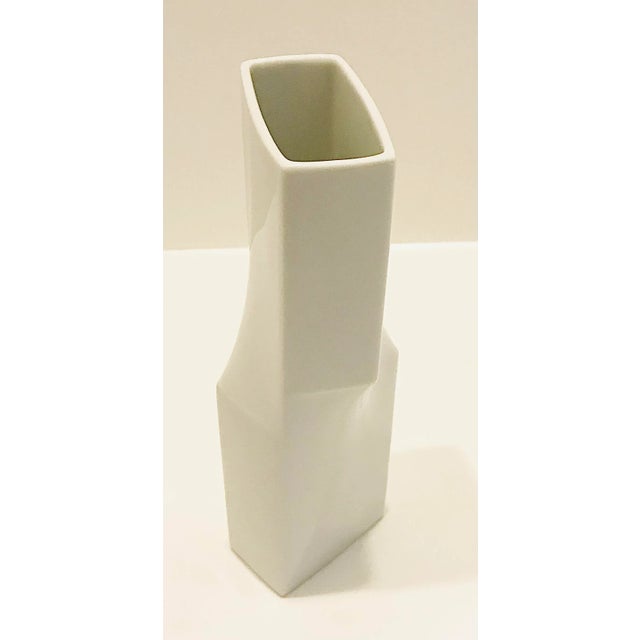 White 1970’s Swirl White Vase by Rosenthal For Sale - Image 8 of 8