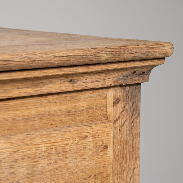 Neoclassical 19th Century Provincial Oak Buffet For Sale - Image 3 of 15