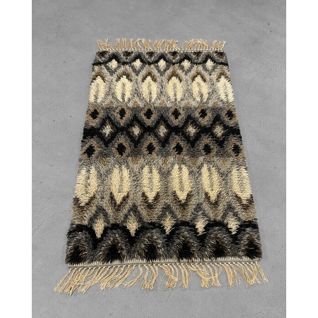 Mid Century Modern Scandinavian Rya Rug / Carpet, C. 1960's For Sale - Image 4 of 10